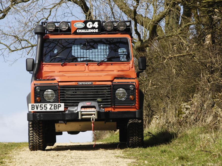  Land Rover Defender 110 G4 Challenge 2006 года  (фото 3 из 4)